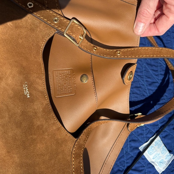 Gramercy Tote Bag in Warm Brown Suede - Picture 7 of 12
